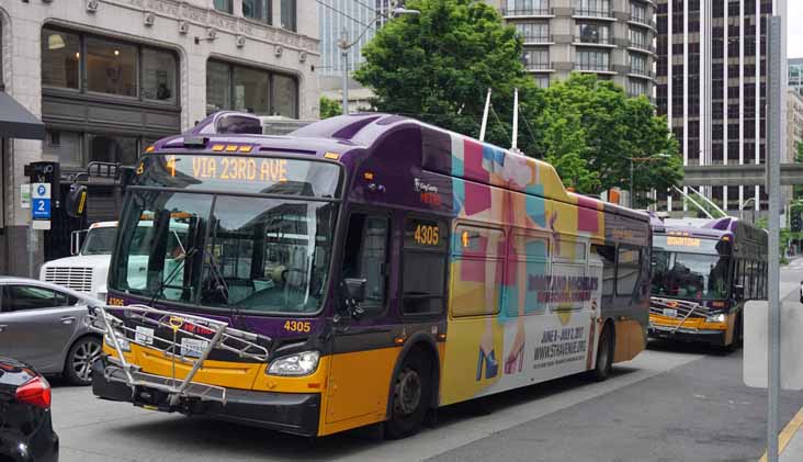 King County Metro New Flyer Xcelsior XT40 4305 & XT60 4503